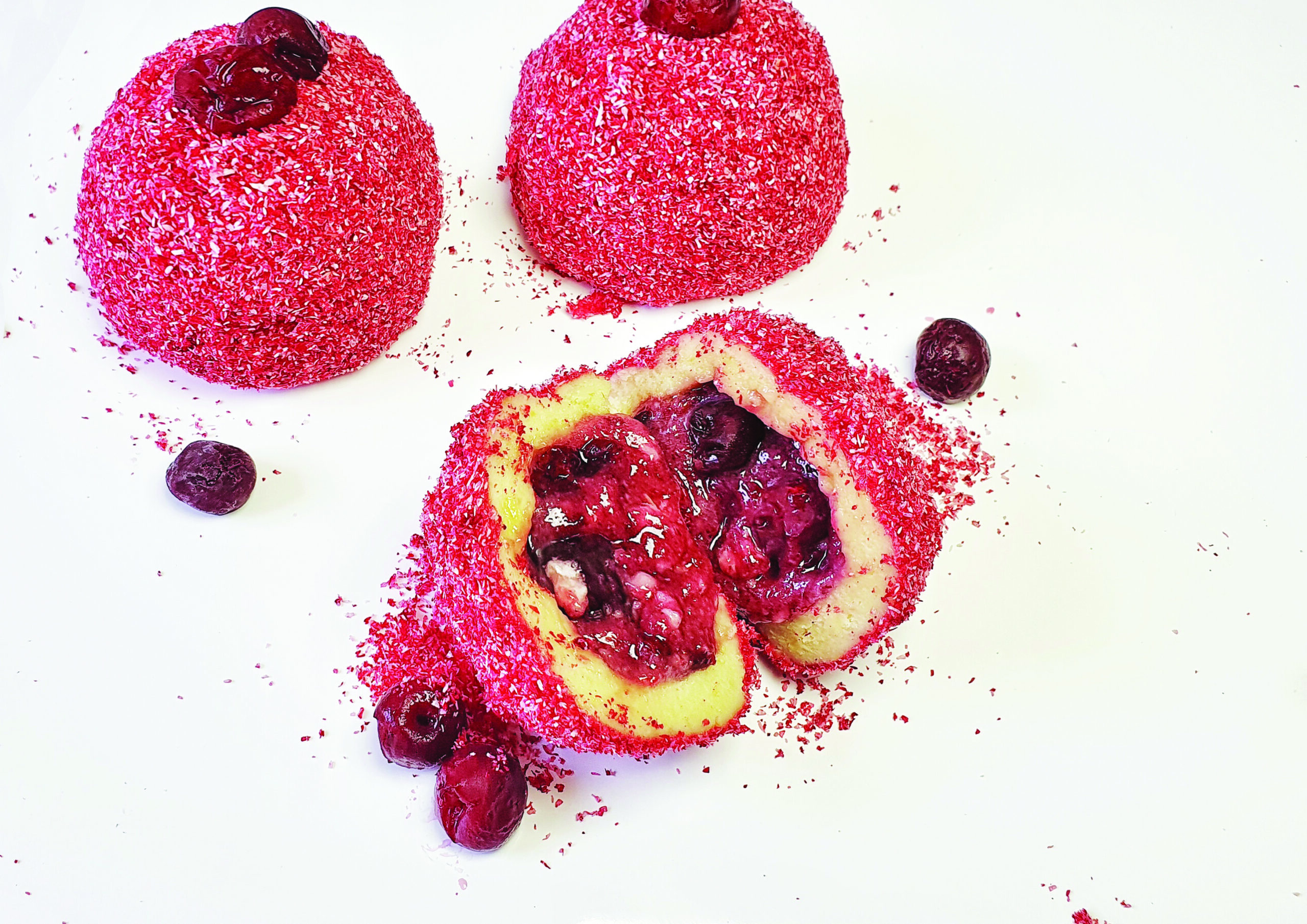 knedle visnja i bela cokolada desert.jpg